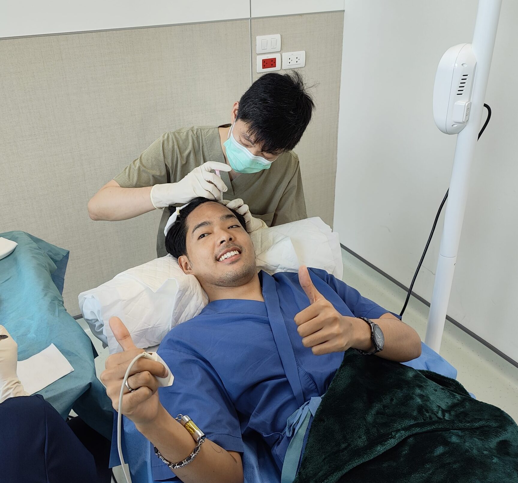 ข้อดีข้อเสียของการปลูกผม